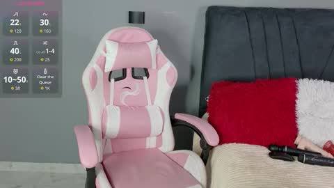 Alejandra Jones online show from November 6, 2025, 9:26 pm