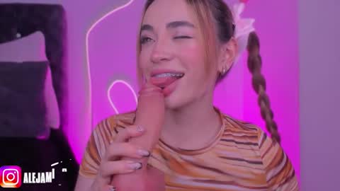   night GTM -5 online show from December 2, 2025, 5:24 am