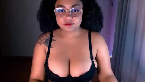 Alejandra  online show from December 19, 2024, 12:34 am