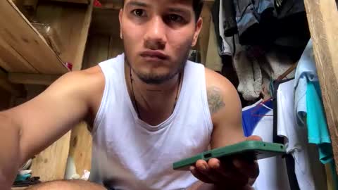 alejandro_miuller online show from October 19, 2025, 2:50 pm