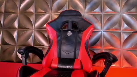 Alejo  online show from February 17, 2025, 1:58 am