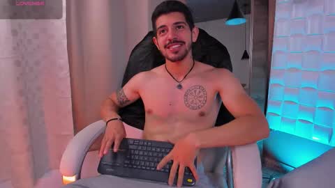 Snapshot of alejandrostorm chatting on December 20, 2025, 9:00 pm Alejo online show from December 20, 2025, 9:00 pm