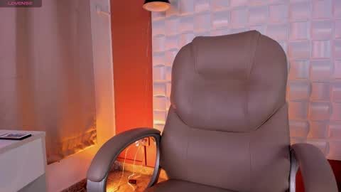 Snapshot of alejandrostorm chatting on February 26, 2026, 10:20 pm Alejo online show from February 26, 2026, 10:20 pm