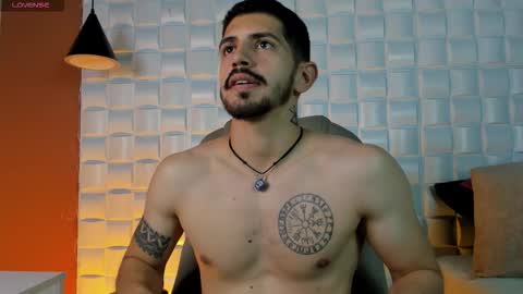 Snapshot of alejandrostorm chatting on February 27, 2026, 11:38 pm Alejo online show from February 27, 2026, 11:38 pm