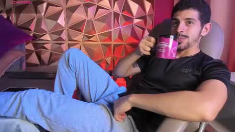 Snapshot of alejandrostorm chatting on June 12, 2026, 5:50 am Alejo online show from June 12, 2026, 5:50 am