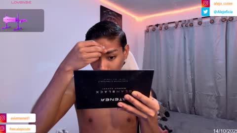 Snapshot of alejo_cute chatting on October 14, 2025, 12:50 pm alejo_cute online show from October 14, 2025, 12:50 pm