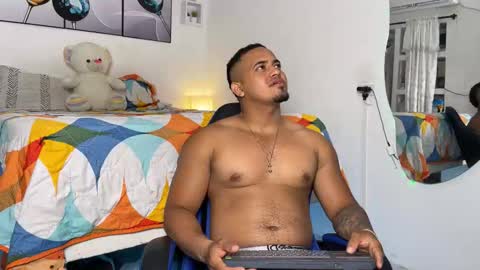 Alejo online show from September 9, 2025, 2:44 am