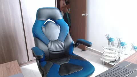 David online show from April 1, 2026, 1:41 pm