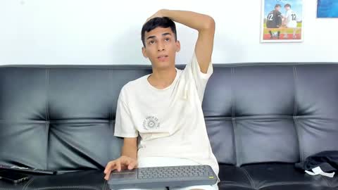 alejo peverell online show from January 16, 2025, 8:43 am