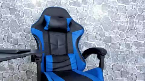 alejo peverell online show from February 13, 2026, 8:27 pm