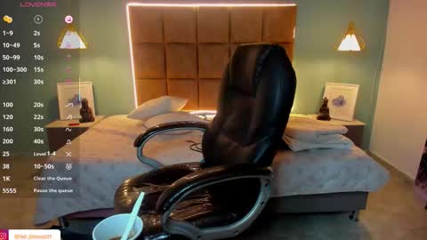 Snapshot of alejootwink chatting on September 20, 2025, 8:26 am ALejoo Saenz online show from September 20, 2025, 8:26 am