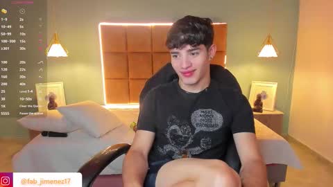 Snapshot of alejootwink chatting on October 25, 2025, 10:26 pm ALejoo Saenz online show from October 25, 2025, 10:26 pm