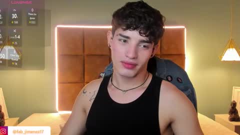 Snapshot of alejootwink chatting on December 3, 2025, 1:24 am ALejoo Saenz online show from December 3, 2025, 1:24 am