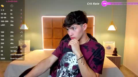 Snapshot of alejootwink chatting on January 13, 2026, 2:28 am ALejoo Saenz online show from January 13, 2026, 2:28 am