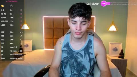 Snapshot of alejootwink chatting on January 17, 2026, 2:05 am ALejoo Saenz online show from January 17, 2026, 2:05 am