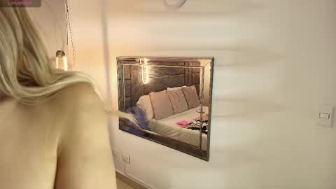 aleka_williams_ online show from October 31, 2025, 5:58 pm