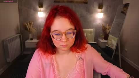 Snapshot of aleks_caste chatting on June 29, 2026, 5:02 pm Aleks online show from June 29, 2026, 5:02 pm