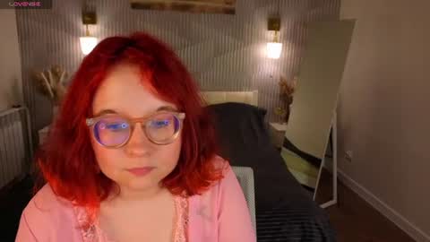 Snapshot of aleks_caste chatting on June 30, 2026, 5:36 pm Aleks online show from June 30, 2026, 5:36 pm