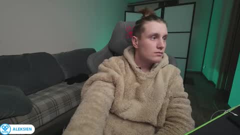 Alex and Linar online show from October 16, 2025, 5:14 pm