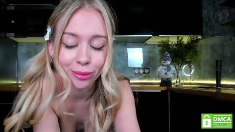 Snapshot of aleksa_cutie chatting on January 3, 2025, 3:44 pm Next stream - 2 dec -  online show from January 3, 2025, 3:44 pm