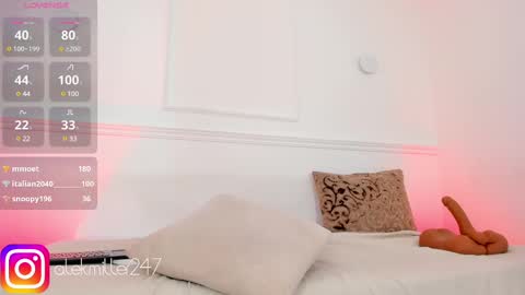 Snapshot of aleksandra_miller chatting on February 27, 2025, 3:26 pm Aleksandra online show from February 27, 2025, 3:26 pm