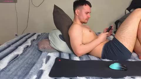 Alena online show from April 1, 2026, 2:47 pm