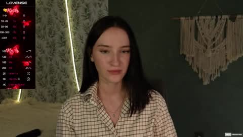 Alena online show from January 30, 2025, 6:46 am