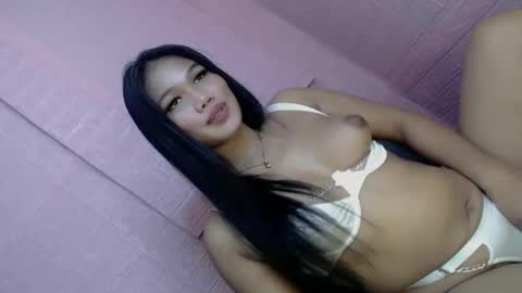 Kimmygirl online show from December 12, 2024, 7:04 pm