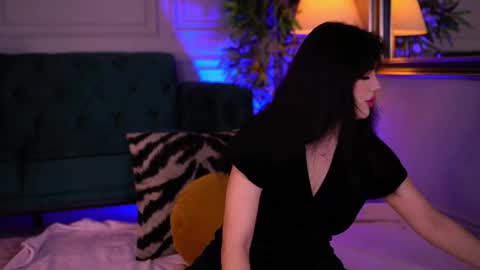 alenacapricious online show from November 14, 2025, 6:06 pm