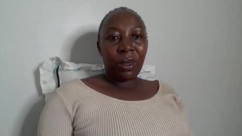 Noreen Kennth and Emilly online show from November 25, 2025, 6:46 am