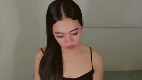 Snapshot of alesha_vibe_me chatting on December 22, 2024, 1:33 pm alesha_vibe_me online show from December 22, 2024, 1:33 pm