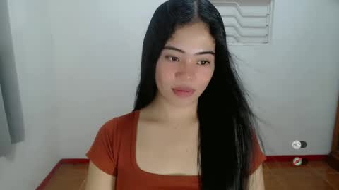 Snapshot of alesha_vibe_me chatting on January 20, 2025, 8:41 am alesha_vibe_me online show from January 20, 2025, 8:41 am