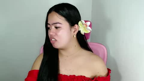 Snapshot of alesha_vibe_me chatting on May 21, 2026, 8:49 pm alesha_vibe_me online show from May 21, 2026, 8:49 pm