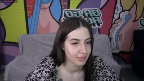 Snapshot of alesiadessmond chatting on June 5, 2026, 6:42 am alesiadessmond online show from June 5, 2026, 6:42 am