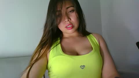 QUEEN OFF MILk  IM BACK  15 NOV online show from October 30, 2025, 11:27 pm