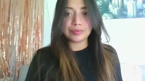 QUEEN OFF MILk  IM BACK  15 NOV online show from November 30, 2025, 7:51 pm