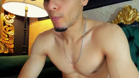 Alessandro King online show from May 26, 2026, 9:33 pm