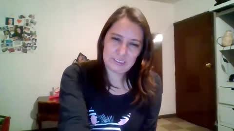 Alessandra Conrado online show from October 28, 2025, 6:17 am