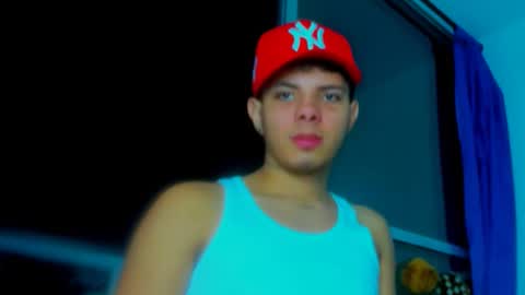 Snapshot of alessandro__777 chatting on December 14, 2025, 6:08 am Alessandro online show from December 14, 2025, 6:08 am