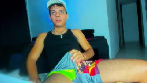 Snapshot of alessandro__777 chatting on February 15, 2026, 6:43 am Alessandro online show from February 15, 2026, 6:43 am