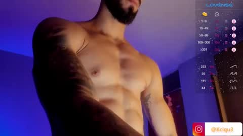 Kciqu3  Independent model online show from January 19, 2025, 2:47 am