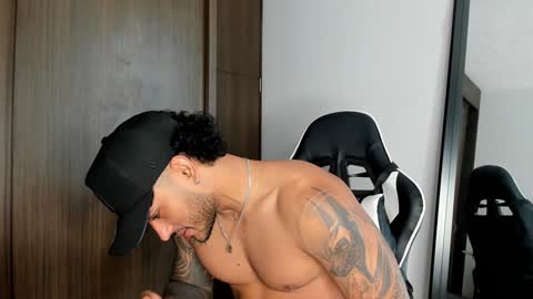 Alessandro Vanni online show from December 28, 2024, 3:59 pm