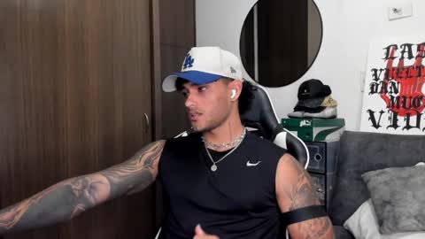 Alessandro Vanni online show from September 12, 2025, 1:38 am