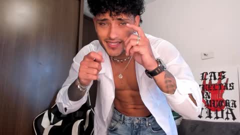 Alessandro Vanni online show from September 13, 2025, 6:51 pm