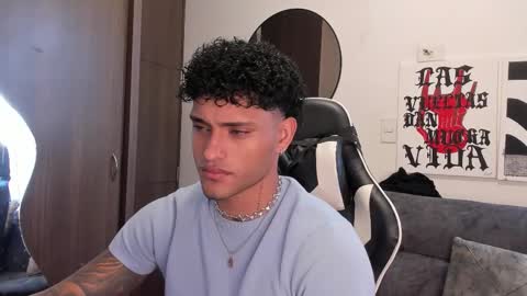 Alessandro Vanni online show from December 21, 2025, 3:41 pm