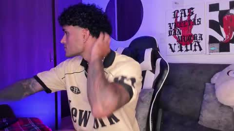 Alessandro Vanni online show from March 14, 2026, 3:23 am