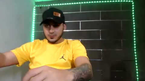 Snapshot of alessandrobooy chatting on July 10, 2026, 8:29 am alessandro online show from July 10, 2026, 8:29 am