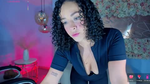 ALESSA ROMERO  online show from December 19, 2025, 8:05 pm