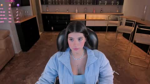 Alessia  online show from March 5, 2025, 10:10 pm