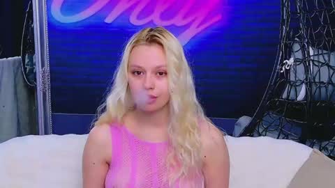 Snapshot of alessiacroft chatting on May 26, 2026, 4:08 am alessiacroft online show from May 26, 2026, 4:08 am
